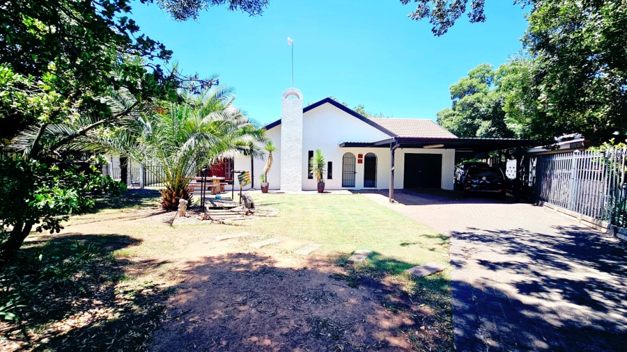 3 Bedroom Property for Sale in Noordhoek Free State